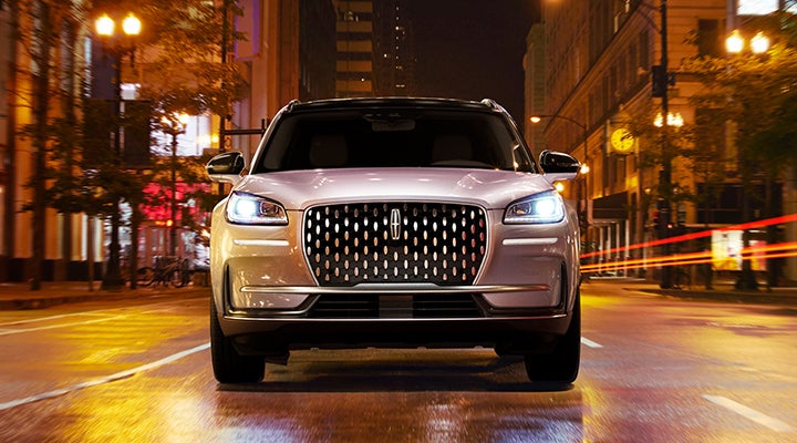 The striking grille of a 2024 Lincoln Corsair® SUV is shown. | Vista Lincoln Woodland Hills in Woodland Hills CA